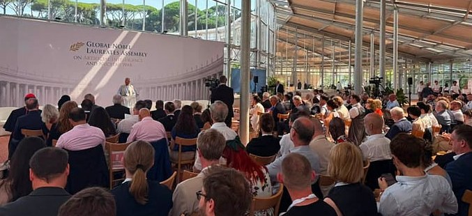 Professor Yunus joins Nobel Laureates in signing declaration on AI and nuclear weapons